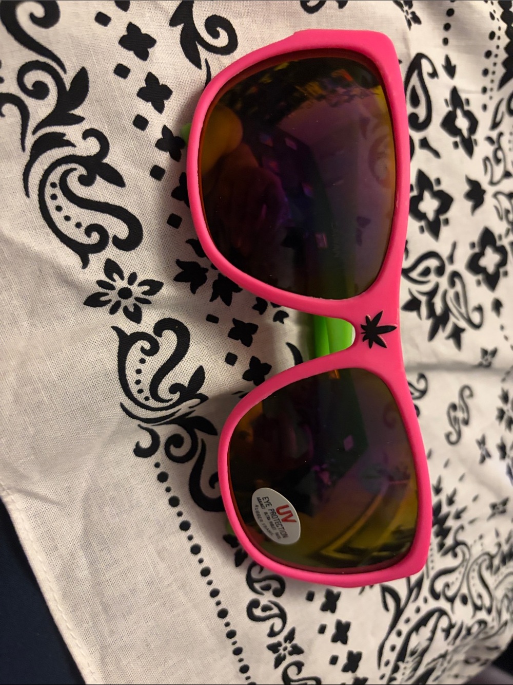 Pink Sunglasses - UV Protection
